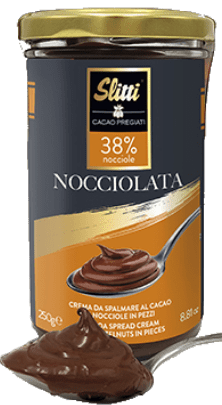 Nocciolata streichzarte Creme mit Haselnuss-Stückchen und Kakao Slitti
